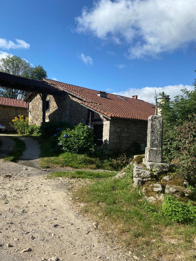 Bed and Breakfast La Vaisse Ambert Zewnętrze zdjęcie